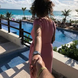 Meet your Posher, Enaiya